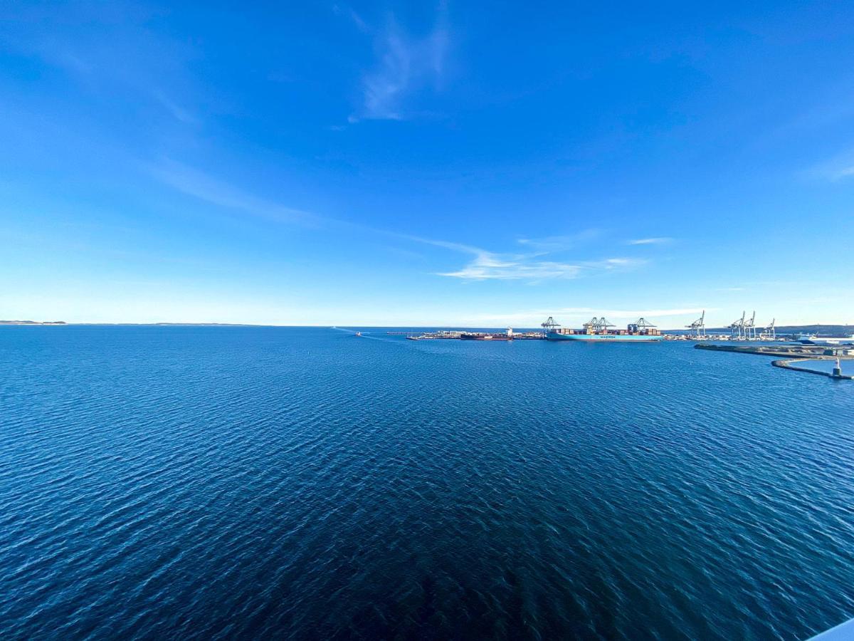 Amazing Sea View Apartment Århus Esterno foto