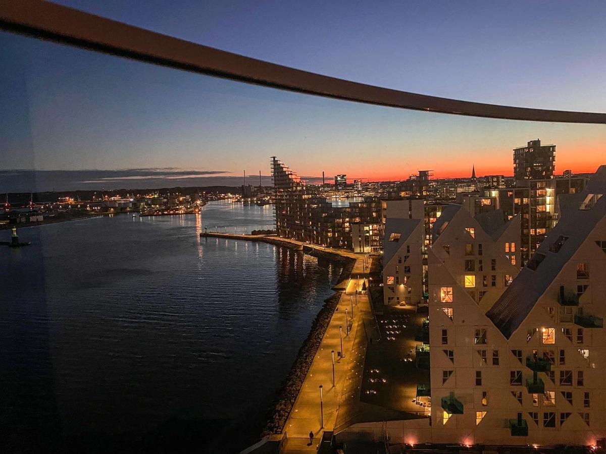Amazing Sea View Apartment Århus Esterno foto