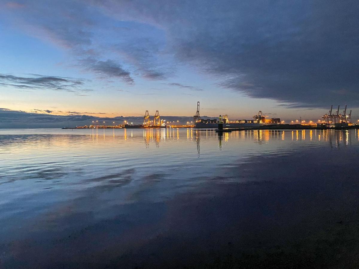 Amazing Sea View Apartment Århus Esterno foto