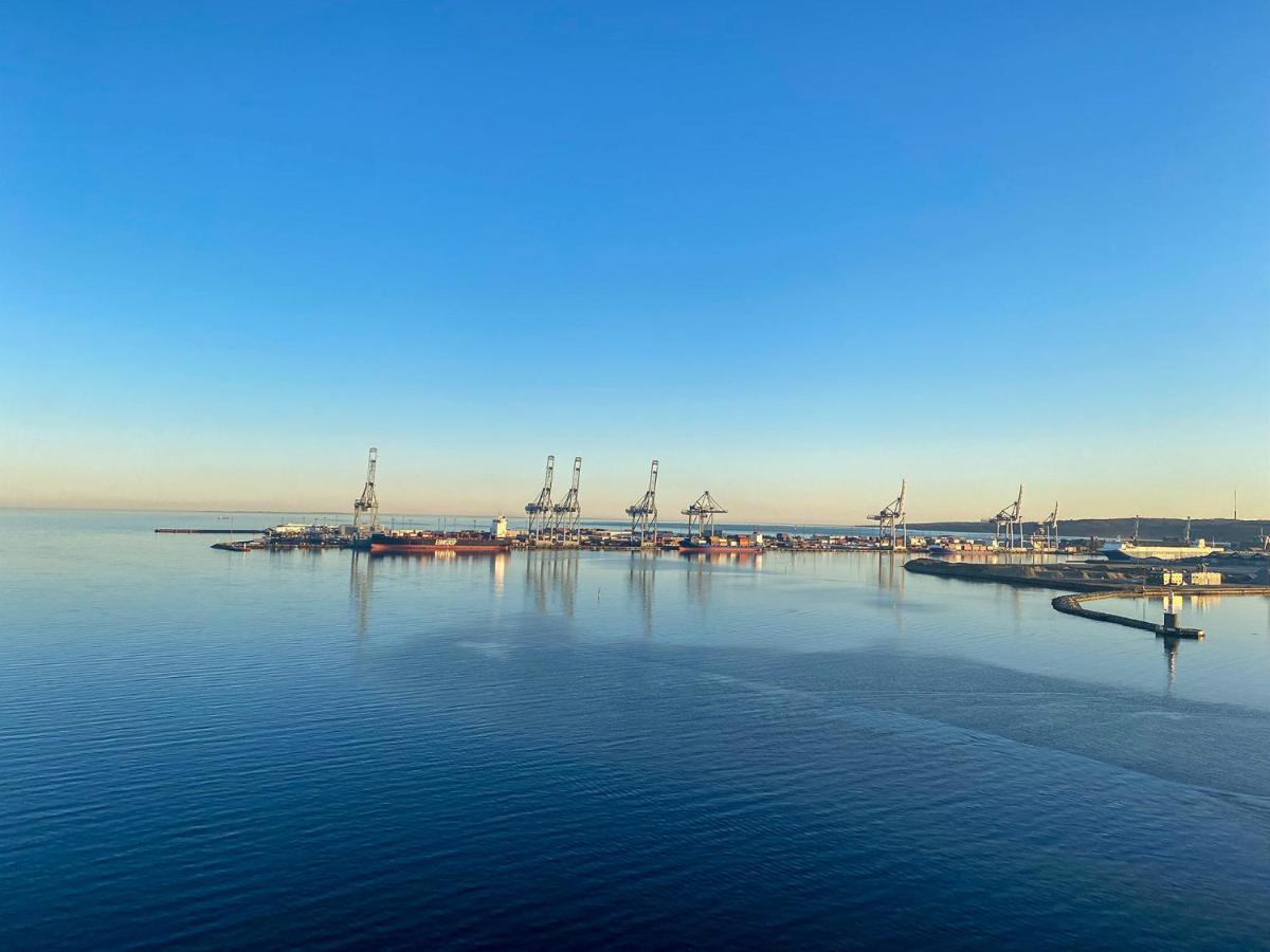 Amazing Sea View Apartment Århus Esterno foto